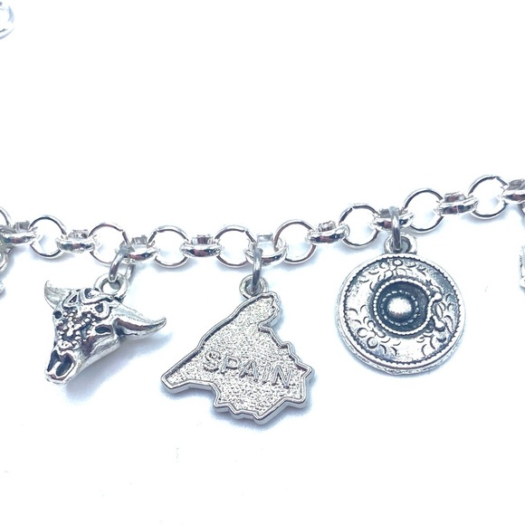 Spain Charm Bracelet Spanish - Picture 4 of 8